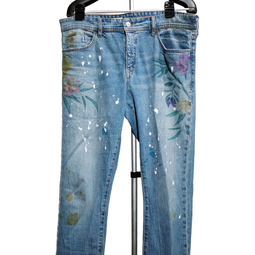 Pilcro The Slim Boyfriend Mid-Rise Distressed Jeans